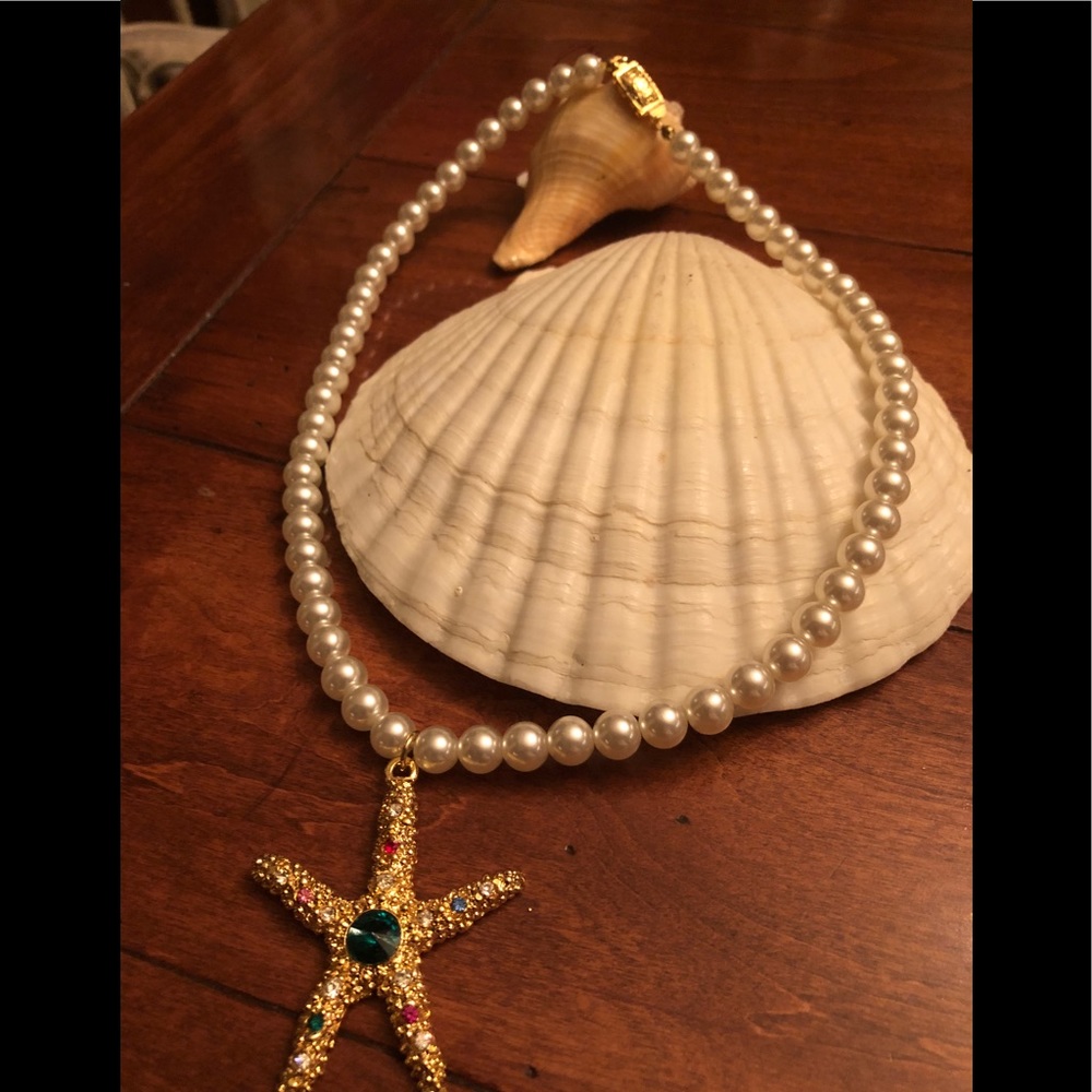 Pearl (faux) Necklace Necklace, Starfish Pendant